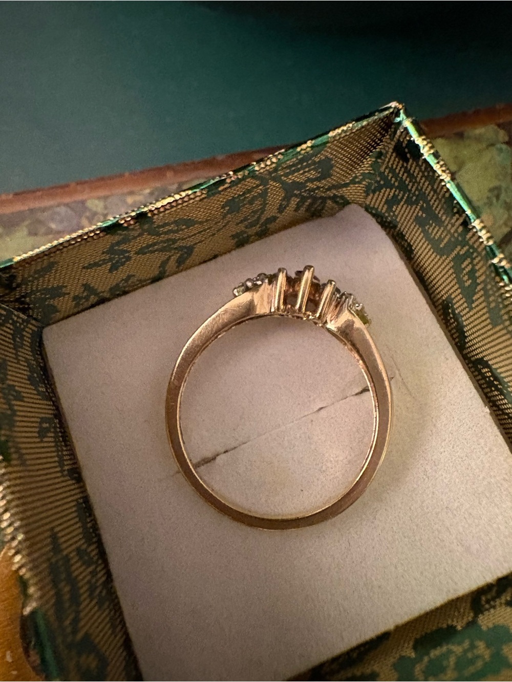 10k Yellow Gold Band Ring with Purple Marquise Gemstones and Diamonds - Picture 4 of 4